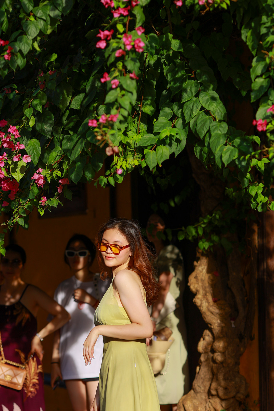 Mùa hè cũng là thời điểm 'vàng' cho ngành du lịch. (Ảnh: Minh Sơn/Vietnam+)