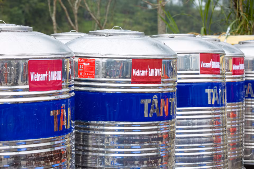 Thiếu nước sinh hoạt đang là vấn đề gây khó khăn, trở ngại cho việc phát triển đời sống của bà con nơi đây. (Ảnh: Minh Sơn/Vietnam+)