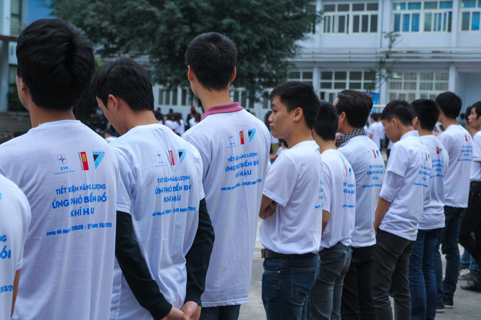 Thông điệp xuyên suốt trong toàn bộ Chiến dịch năm nay là ‘Tiết kiệm năng lượng, ứng phó biến đổi khí hậu’. (Ảnh: Minh Sơn/Vietnam+)