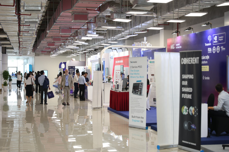 Sự kiện cũng đánh dấu cột mốc 5 năm thành lập Trung tâm Đổi mới sáng tạo Quốc gia (NIC). (Ảnh: Minh Sơn/Vietnam+)