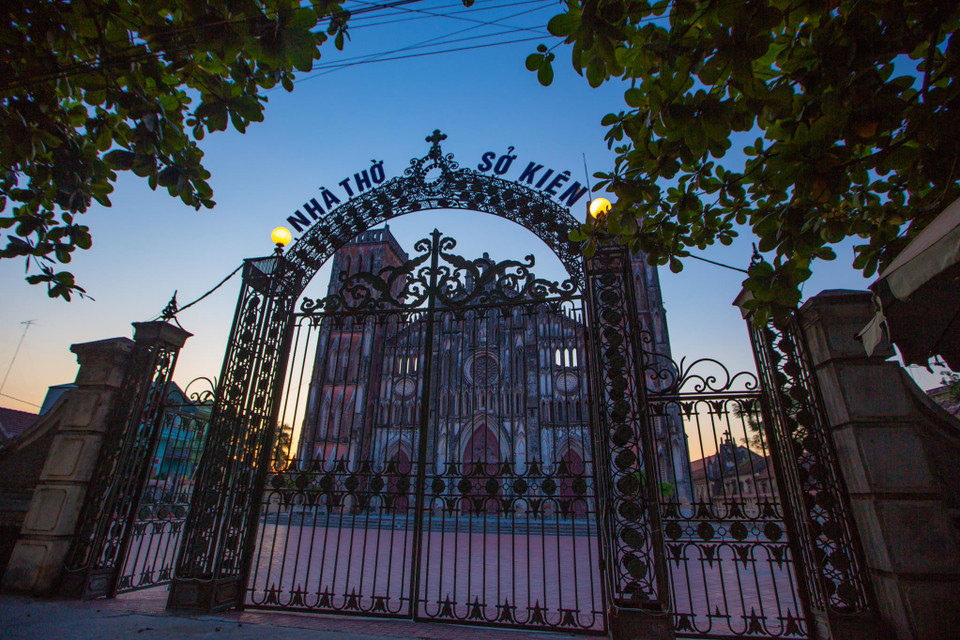 Vương cung thánh đường Sở Kiện cách Hà Nội khoảng 65km về phía Nam theo hướng Quốc lộ 1. (Ảnh: Minh Sơn/Vietnam+)