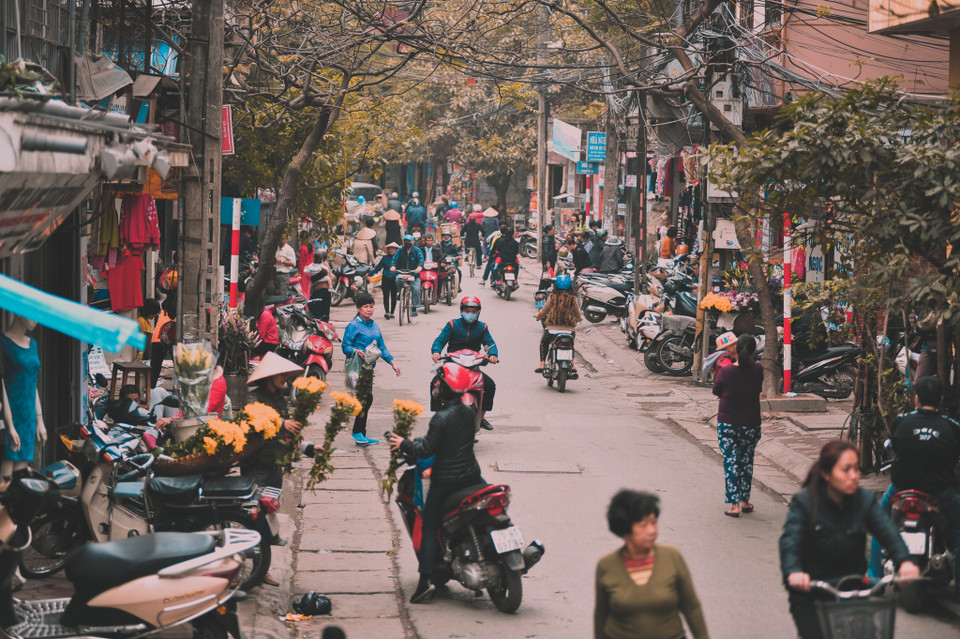 Năm 2010, con phố được đặt tên để kỷ niệm một thời ‘vàng son’ của Nhà máy Dệt 8/3. (Ảnh: Minh Sơn/Vietnam+)