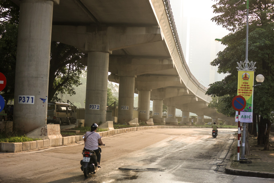 Đường Kim Mã thời điểm 7 giờ sáng. (Ảnh: Minh Sơn/Vietnam+)