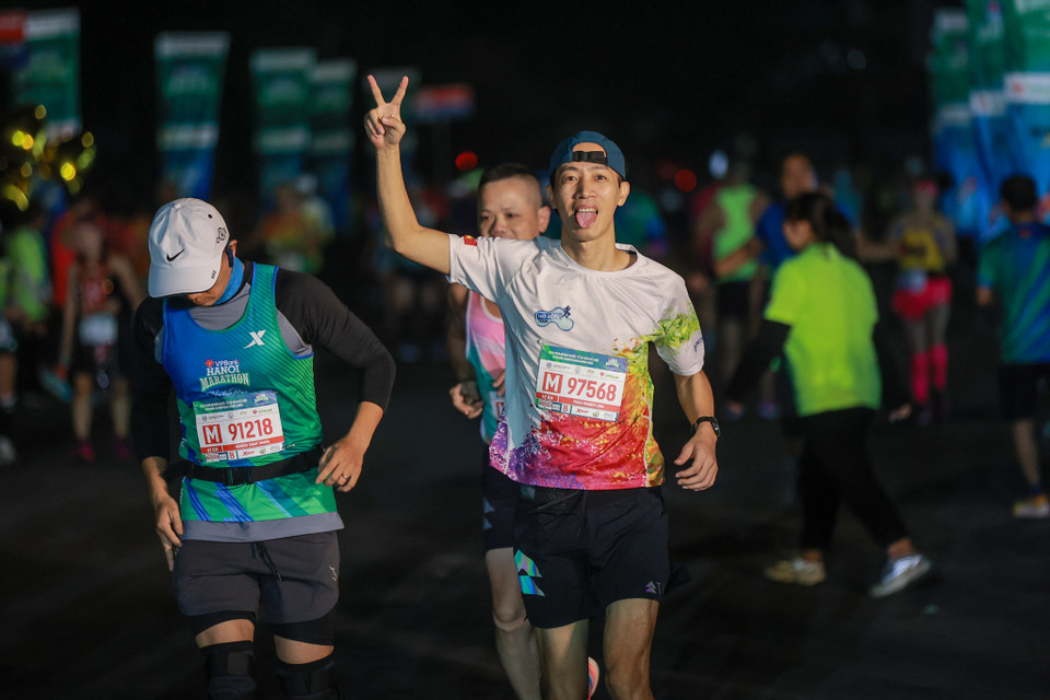 Giải chạy năm nay cũng sự có mặt của hơn 1.000 vận động viên đến từ các nước trong khu vực cho thấy sức hút của giải được tổ chức chuyên nghiệp theo chuẩn mực quốc tế. (Ảnh: Minh Sơn/Vietnam+)