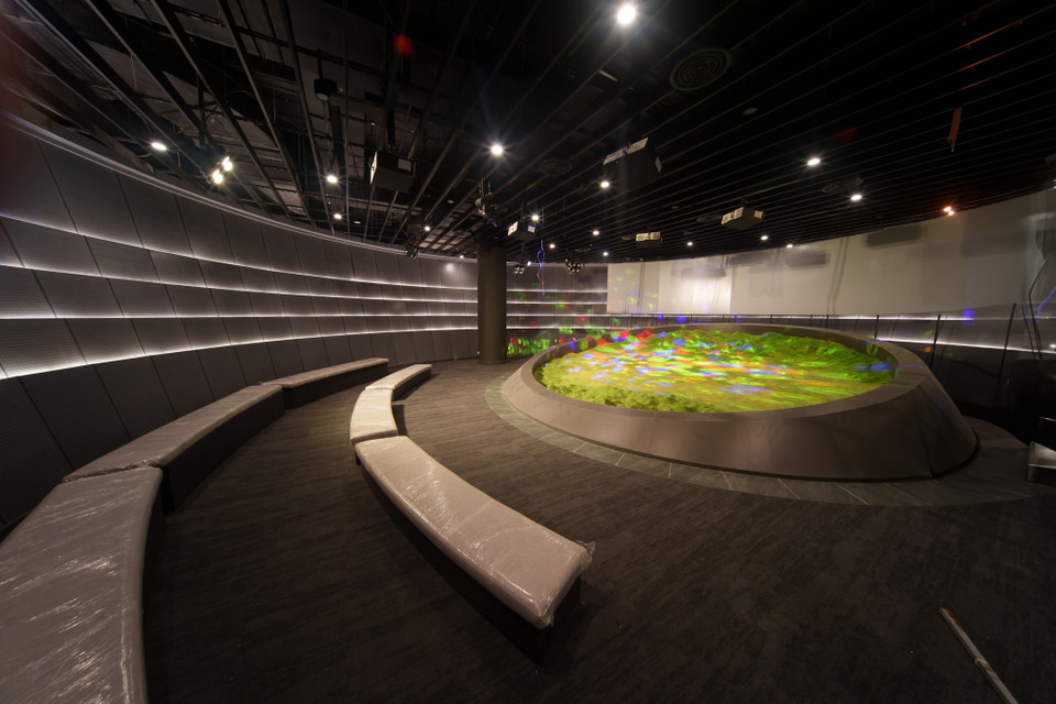 Bảo tàng đã xây dựng hơn 60 clip, tư liệu bổ trợ cho từng chiến dịch, từng trận đánh để du khách trải nghiệm. (Ảnh: Minh Sơn/Vietnam+)