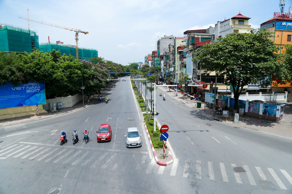 Ngã tư Kim Mã - Nguyễn Chí Thanh thời điểm 9 giờ sáng. (Ảnh: PV/Vietnam+)