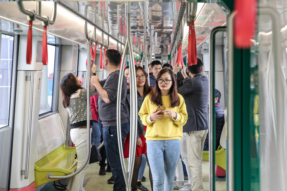 Ban quản lý dự án cũng lưu ý người dân tới tham quan cần mang theo căn cước công dân/chứng minh thư, đeo khẩu trang, đi giày thấp, chấp hành đúng nội quy tham quan. (Ảnh: Minh Sơn/Vietnam+)