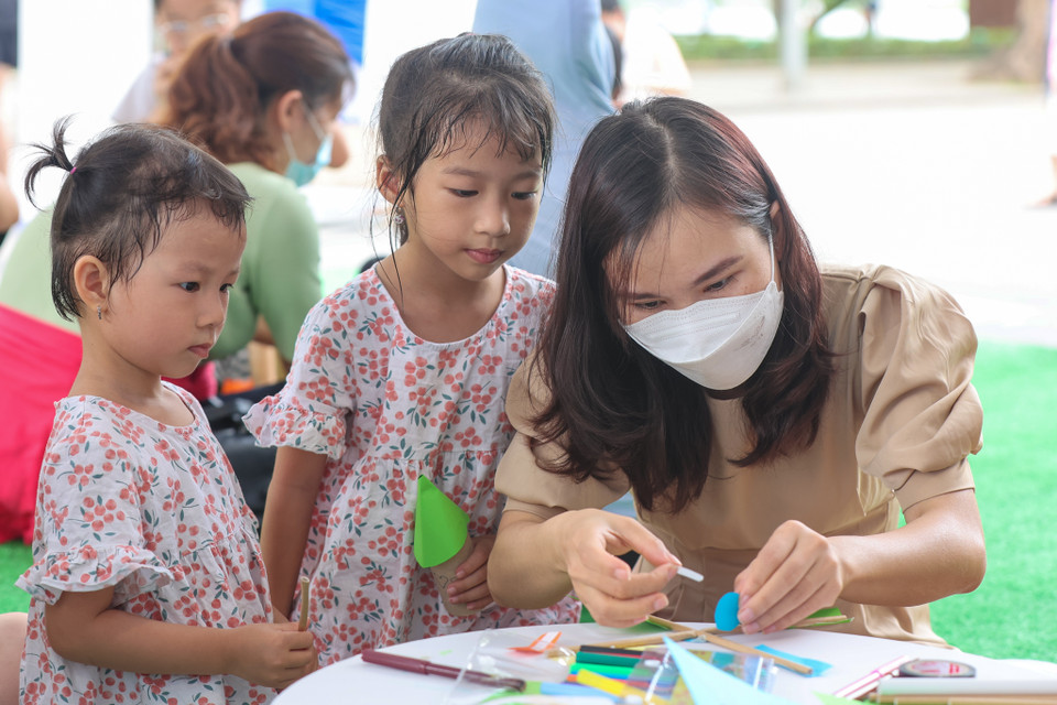 Các em nhỏ từ 5-13 tuổi hào hứng tham gia cuộc thi. (Ảnh: PV/Vietnam+)