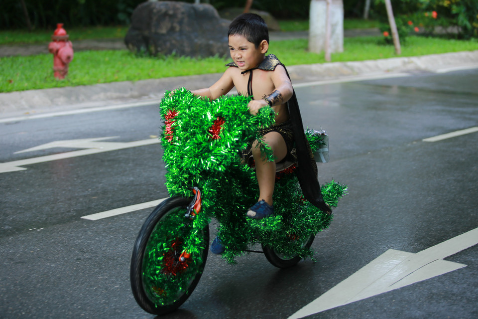 Hay lực sỹ Hec-quyn dũng mãnh. (Ảnh: Minh Sơn/Vietnam+)