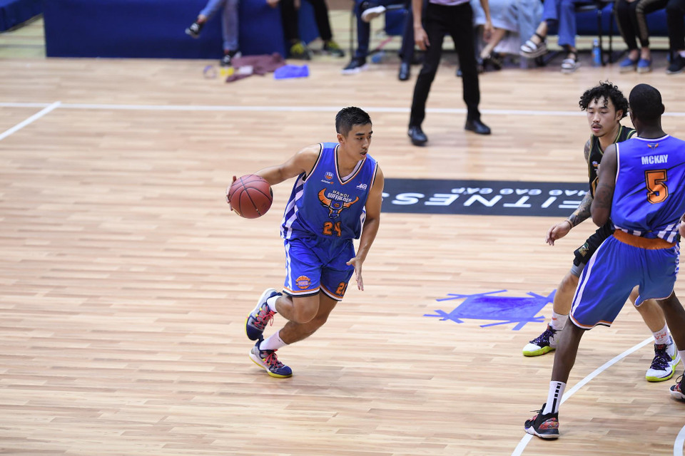 Dù rất nỗ lực nhưng với khoảng thời gian ít ỏi còn lại của hiệp 1, đội chủ nhà đã không thể lật ngược thế cờ và đành chịu bất lợi về tỷ số (9-21). (Ảnh: Hanoi Buffaloes)