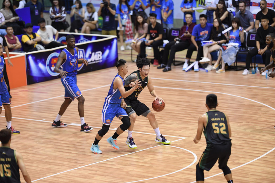 Chiến thắng này đã giúp những nhà đương kim vô địch Cantho Catfish giải tỏa được áp lực rất lớn sau chuỗi kết quả không như ý ở giai đoạn Preseason vừa qua. (Ảnh: Hanoi Buffaloes)