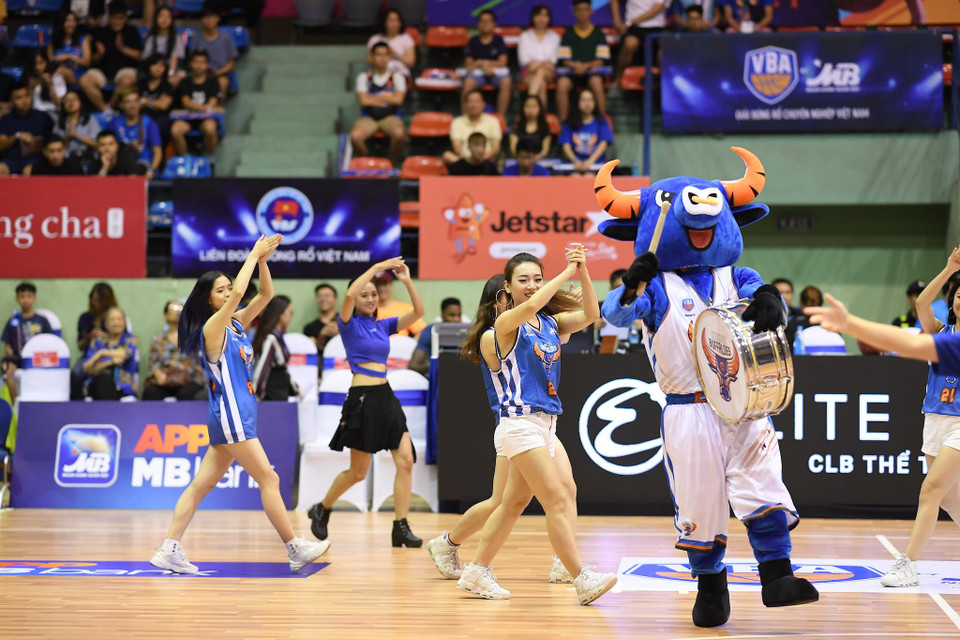 Mùa giải năm nay, các chú trâu Thủ Đô (Hanoi Buffaloes) tiếp tục được dẫn dắt bởi Huấn luyện viên trưởng Todd Purves. Đây là mùa giải VBA thứ 4 liên tiếp ông gắn bó với Hanoi Buffaloes. (Ảnh: Hanoi Buffaloes)