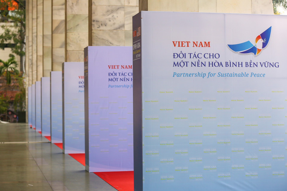 Toàn bộ các phóng viên trong và ngoài nước sẽ được tác nghiệp bất cứ lúc nào để phục vụ Hội nghị Thượng đỉnh Mỹ-Triều lần 2. (Ảnh: Minh Sơn/Vietnam+)