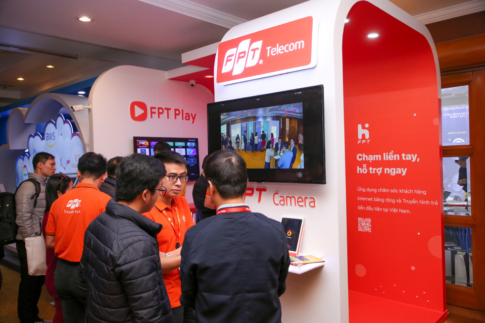 Tiếp nối chủ đề "Internet và Hệ sinh thái số Việt Nam" năm ngoái, Internet Day 2019 - "Đổi mới sáng tạo để Chuyển đổi số" là điểm nối tiếp tục khai phá vấn đề chuyển đổi số trong hệ sinh thái 4.0 tại Việt Nam. (Ảnh: Minh Sơn/Vietnam+)