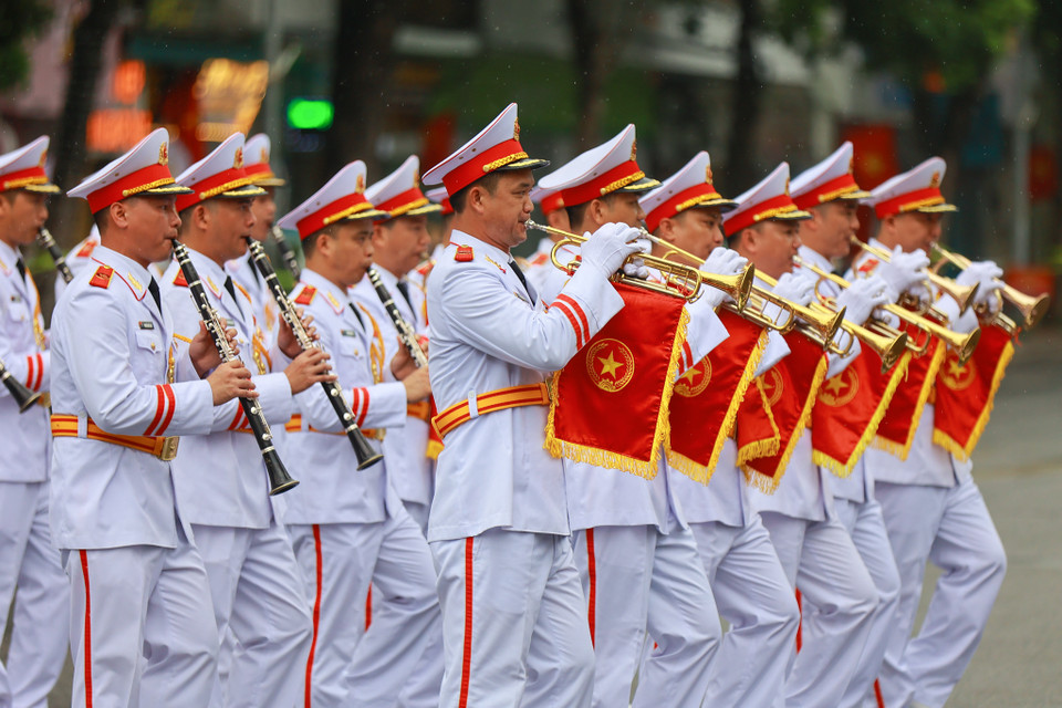 Chương trình biểu diễn đặc sắc của các Đoàn nhạc sđã mang đến một Nhạc hội đa sắc màu với các màn biểu diễn chuyên nghiệp, hấp dẫn. (Ảnh: Minh Sơn/Vietnam+)