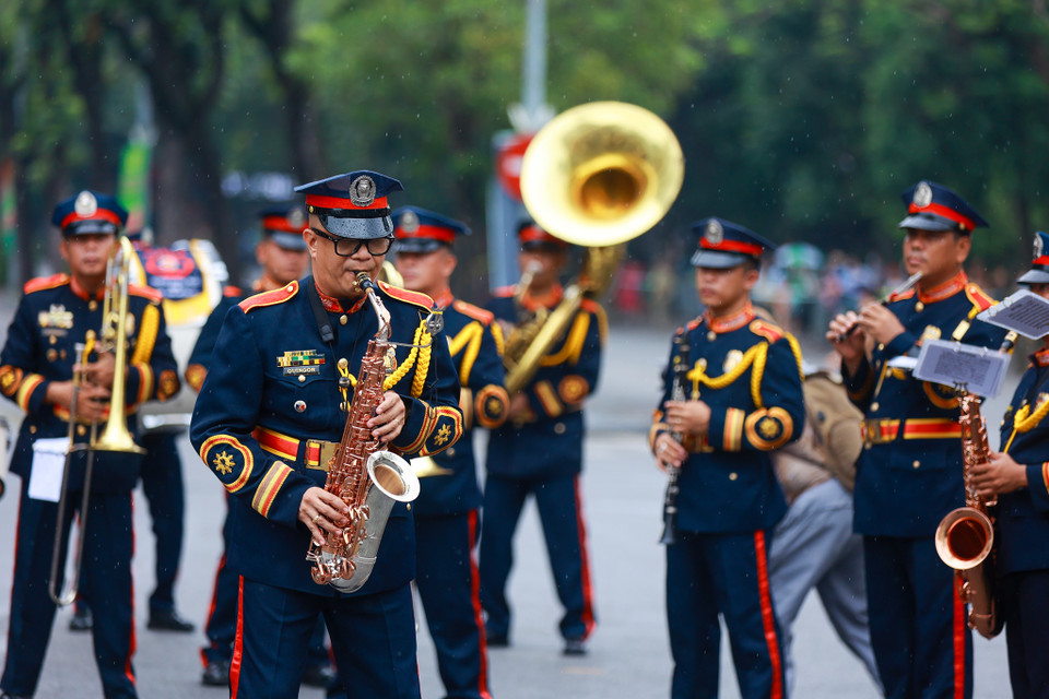Đội kèn đến từ lực lượng cảnh sát Philippines. (Ảnh: Minh Sơn/Vietnam+)