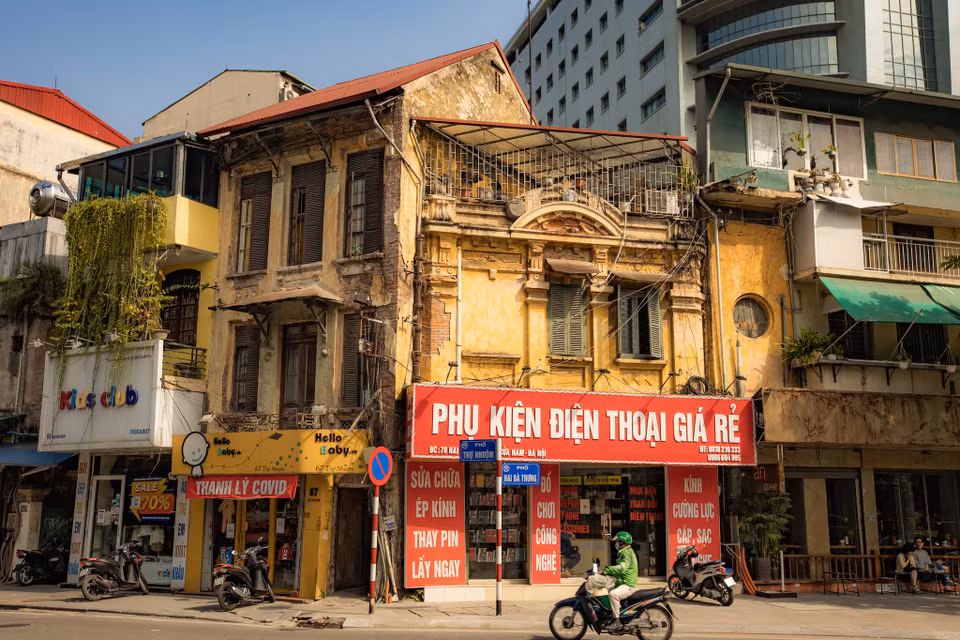 Những góc phố cũ, lưu giữ nét hoài cổ trường tồn theo năm tháng. (Ảnh: Minh Sơn/Vietnam+)