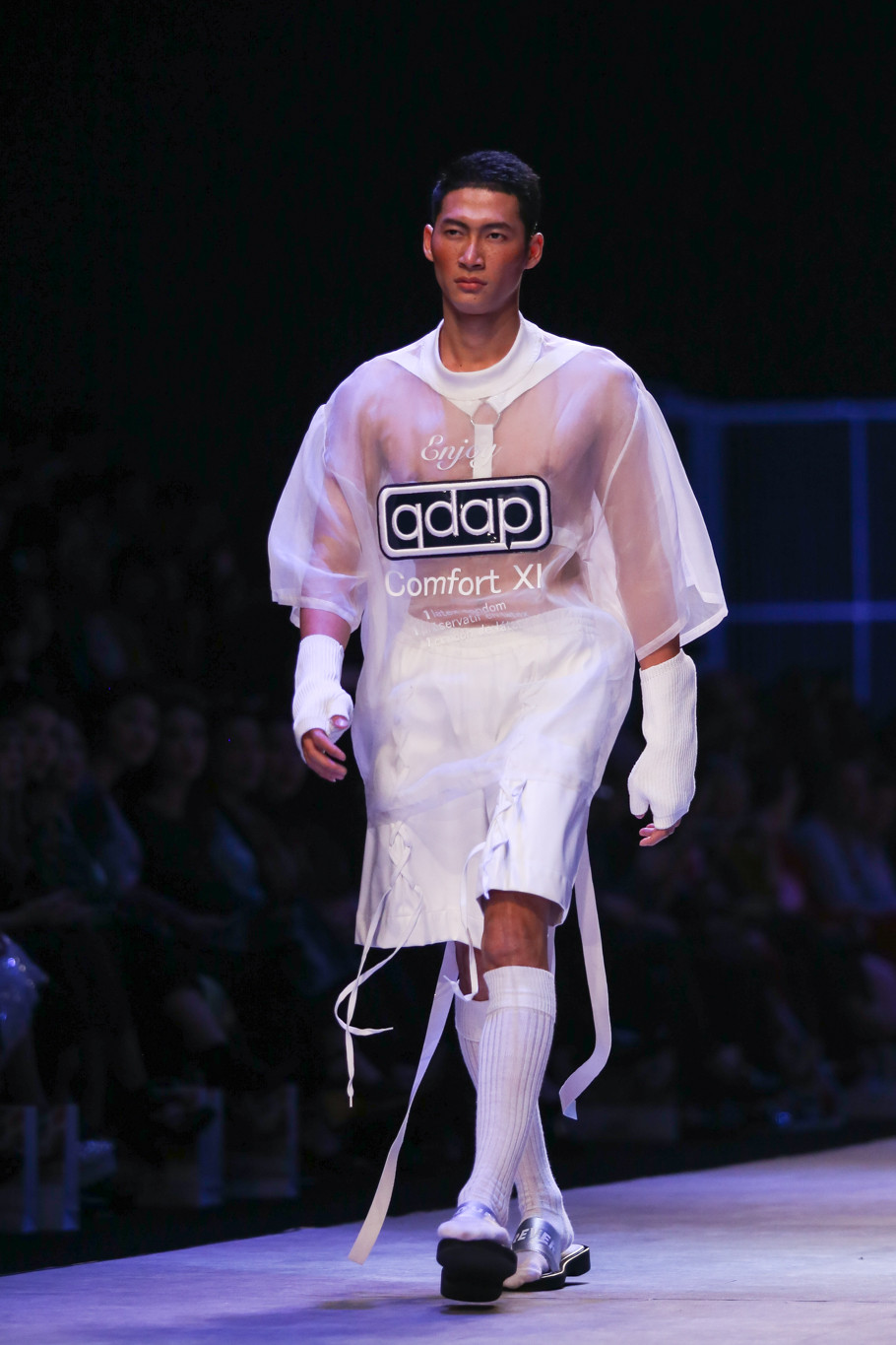 Một mẫu thiết kế độc đáo của Thái Lan mang dáng dấp nhãn hiệu... bao cao su nổi tiếng Durex. (Ảnh: Minh Sơn/Vietnam+)