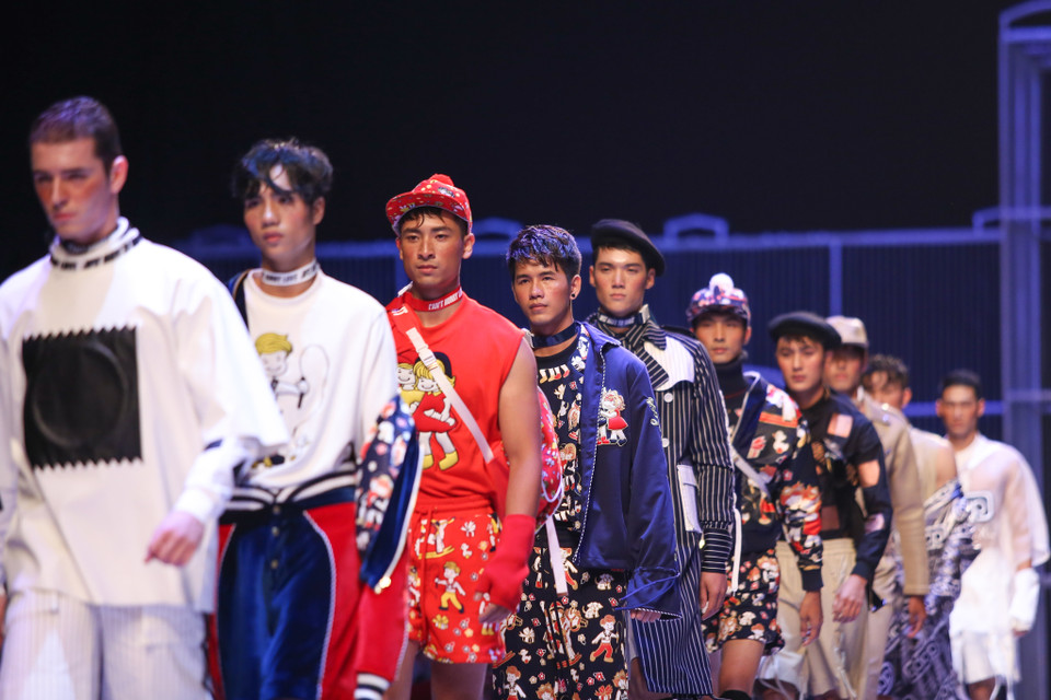 Đây là bộ sưu tập phong cách trẻ trung của nhà mốt Boys Of Bangkok đến từ Thái Lan. (Ảnh: Minh Sơn/Vietnam+)