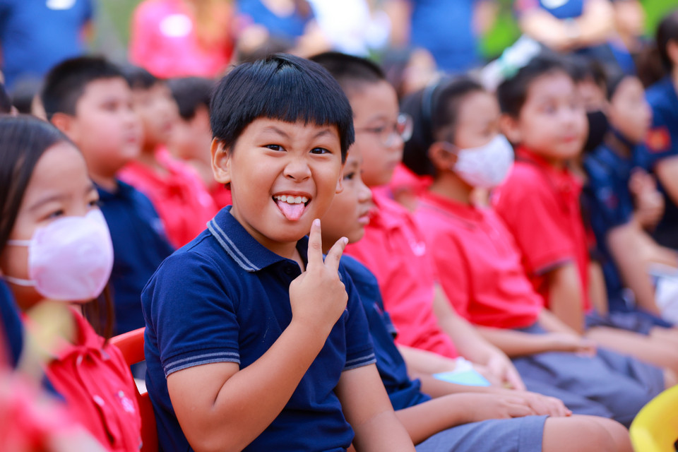 Tại hệ thống TH School, đội ngũ giáo viên quốc tế kinh nghiệm đến từ 14 quốc gia trên thế giới luôn mong muốn truyền cảm hứng và thử thách học sinh để các em có thể làm chủ tương lại bằng việc kết hợp một nền giáo dục tiên tiến của thế giới và tinh hoa của giáo dục Việt Nam. (Ảnh: Minh Sơn/Vietnam+)