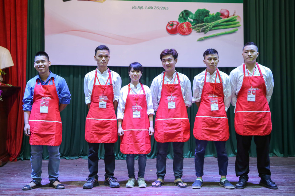 6 thí sinh xuất sắc nhất bước vào vòng cuối cùng. (Ảnh: Minh Sơn/Vietnam+)