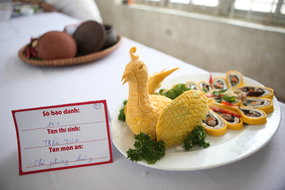 Cho đến món ăn cầu kỳ như 'Chả phượng'. (Ảnh: Minh Sơn/Vietnam+)