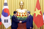 Tổng Bí thư, Chủ tịch nước Tô Lâm và Tổng thống Hàn Quốc Lee Jae Myung tại buổi họp báo chung. (Ảnh: Thống Nhất/TTXVN)