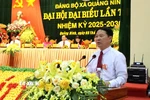 Ông Phạm Trung, Bí thư Đảng ủy xã Quảng Ninh nhiệm kỳ 2025-2030 phát biểu nhận nhiệm vụ. (Ảnh: Nguyên Linh/TTXVN)
