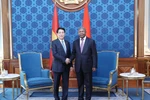 Chủ tịch nước Lương Cường và Tổng thống Angola João Manuel Gonçalves Lourenço hội đàm hẹp. (Ảnh: Lâm Khánh/TTXVN)