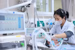 Cao Bằng ký kết thỏa thuận hợp tác phát triển y tế với Bệnh viện Bạch Mai. (Ảnh minh họa: Minh Quyết/TTXVN)