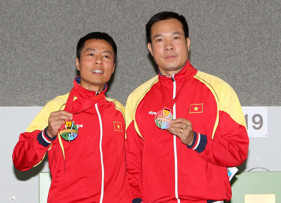 Xạ thủ Trần Quốc Cường (Việt Nam) đã xuất sắc đoạt huy chương vàng nội dung 10m súng ngắn hơi nam. (Nguồn: TTXVN)