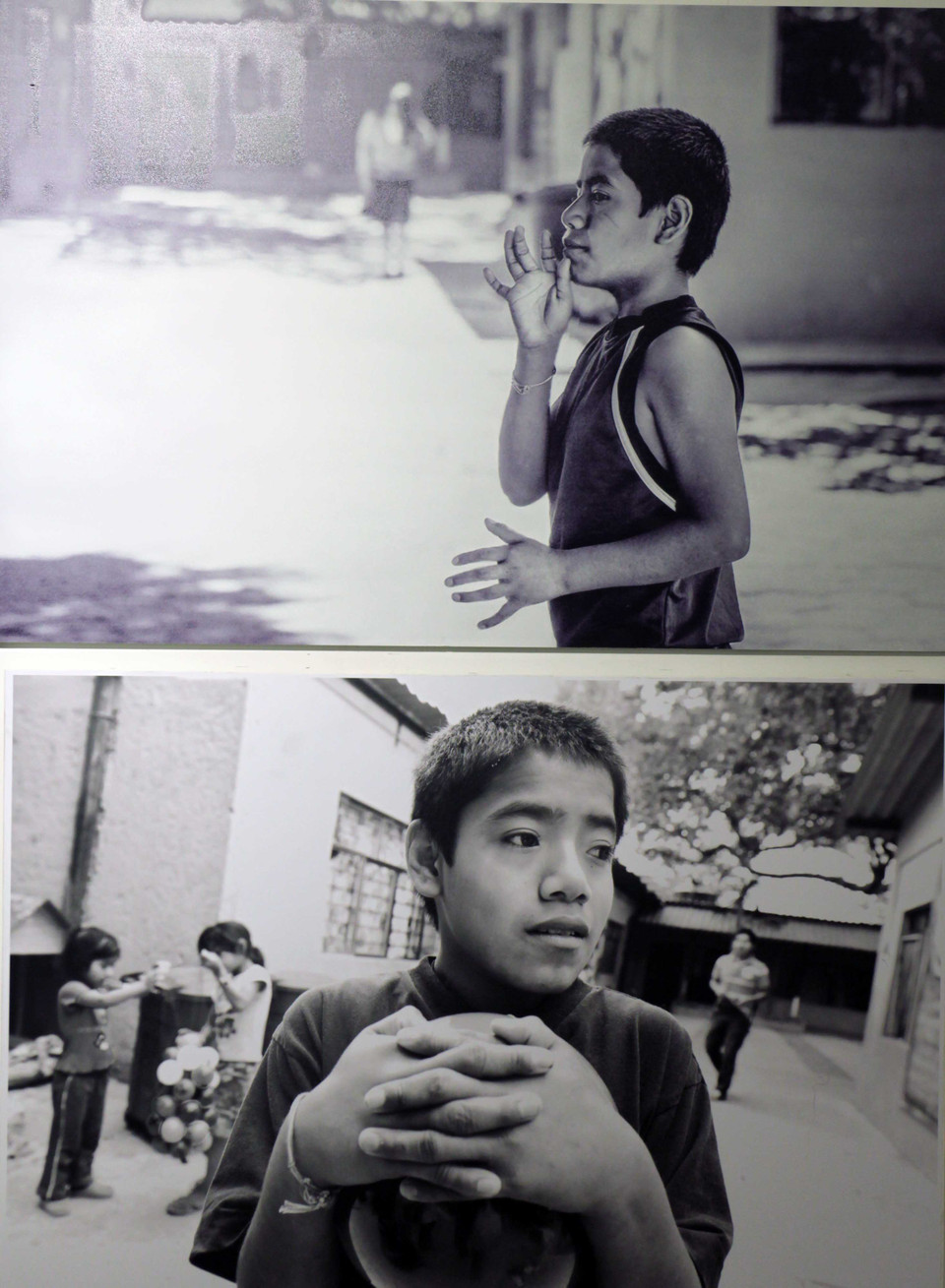 Một số bức ảnh về trẻ tự kỷ do nhiếp ảnh gia Debbie Rasiel thực hiện.