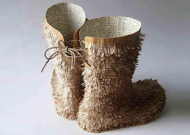 Xuất thân từ nhân viên thiết kế đồ họa và đóng sách, Cecilia đã có tình yêu đặc biệt dành cho những quyển sách. (Nguồn: CCTVNews)