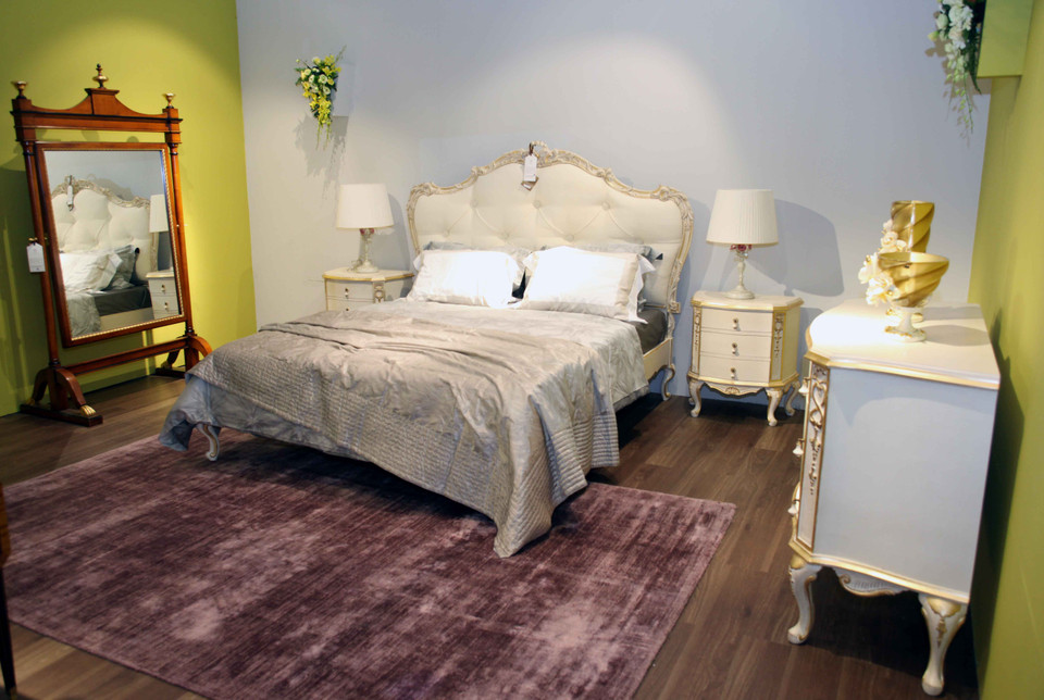 Một số sản phẩm được trưng bày trong triển lãm. (Ảnh: Doãn Đức/Vietnam+)