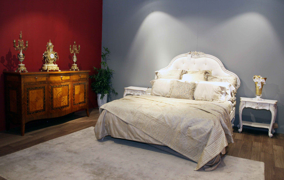 Một số sản phẩm được trưng bày trong triển lãm. (Ảnh: Doãn Đức/Vietnam+)