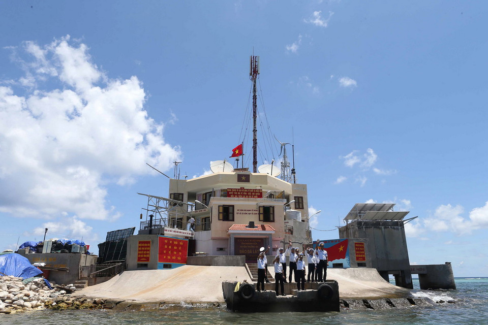 Đảo Đá Lát. (Ảnh: Minh Quyết/TTXVN)