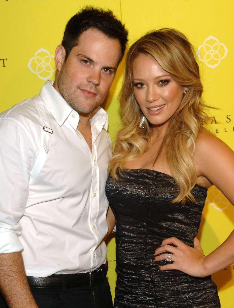 Cặp đôi Mike Comrie và Hilary Duff chia tay vào năm 2014 sau ba năm mặn nồng. (Nguồn: Wire Image)