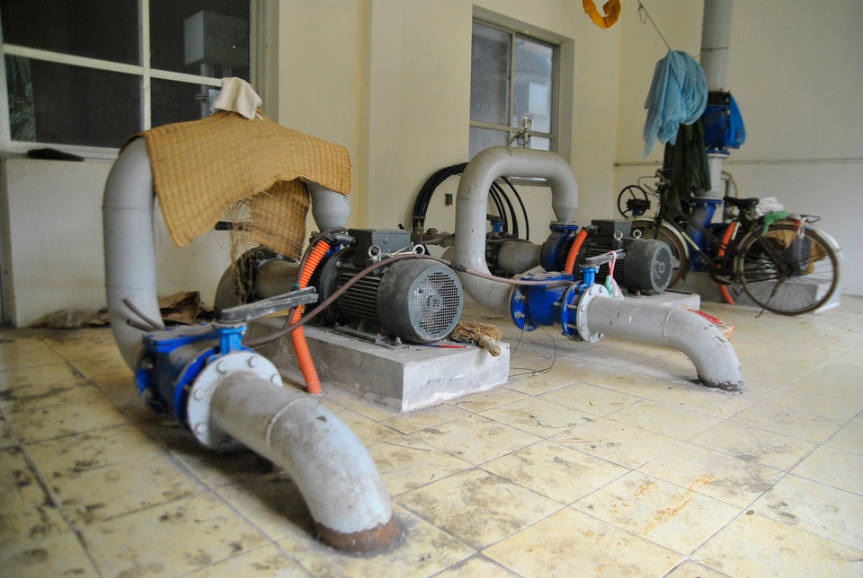 Đến nay công trình vẫn chưa đi vào hoạt động và hiện đang bỏ không, các hạng mục xuống cấp nghiêm trọng. (Ảnh: Võ Phương/Vietnam+)