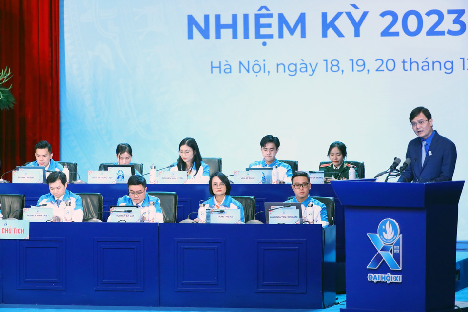 Bí thư thứ nhất Trung ương Đoàn Bùi Quang Huy phát biểu tại Phiên Khai mạc Đại hội. (Ảnh: Minh Đức/TTXVN)