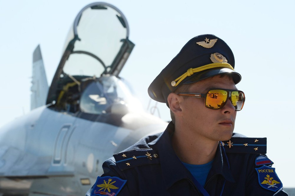 Một phi công tham gia ​​Triển lãm Hàng không quốc tế MAKS-2015. (Nguồn: sputniknews)