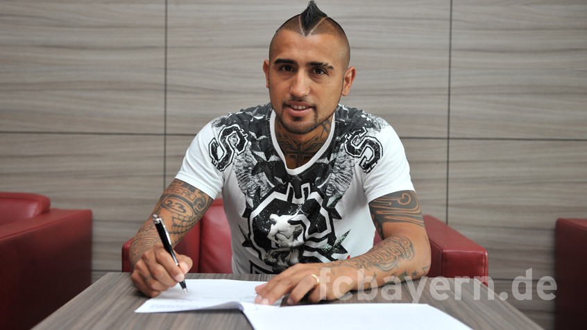 Và sẵn sàng để ký vào bản hợp đồng mới. Hiện cái giá mà Bayern Munich phải bỏ ra để có được Vidal vẫn chưa được tiết lộ. (Nguồn: FC​Bayern)