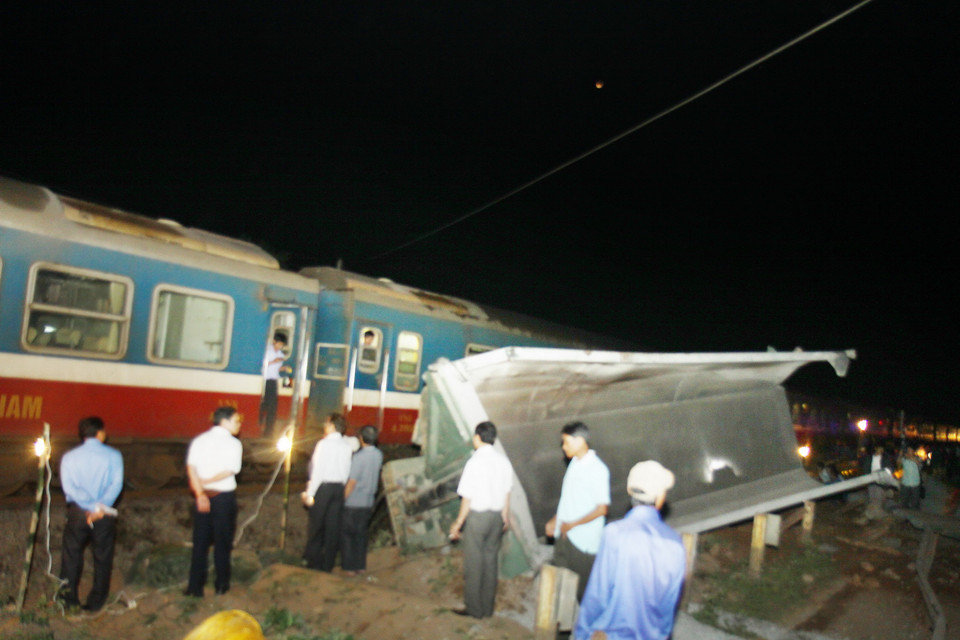 Hiện trường vụ tai nạn. (Ảnh: Hồ Cầu/TTXVN)