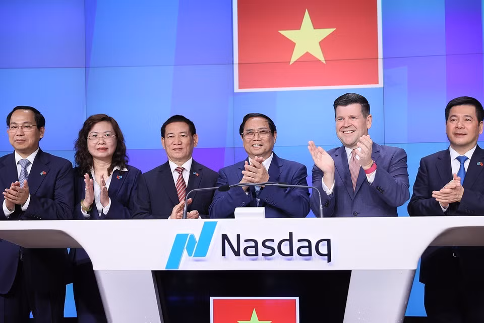 Trong chương trình hoạt động song phương tại Hoa Kỳ, sáng 22/9/2023 (giờ địa phương), tại New York, Thủ tướng Phạm Minh Chính đến rung chuông khai mạc phiên giao dịch Sàn Giao dịch Chứng khoán Nasdaq. (Ảnh: Dương Giang/TTXVN)