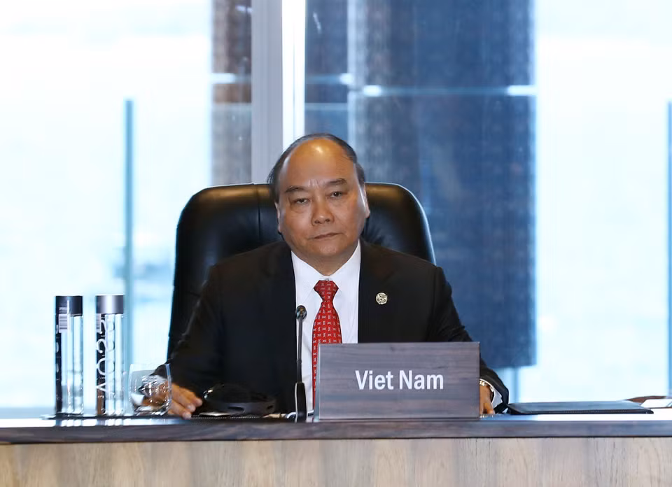 Thủ tướng Nguyễn Xuân Phúc dự đối thoại giữa các nhà Lãnh đạo APEC với Quỹ Tiền tệ Quốc tế (IMF). (Ảnh: Thống Nhất/TTXVN)