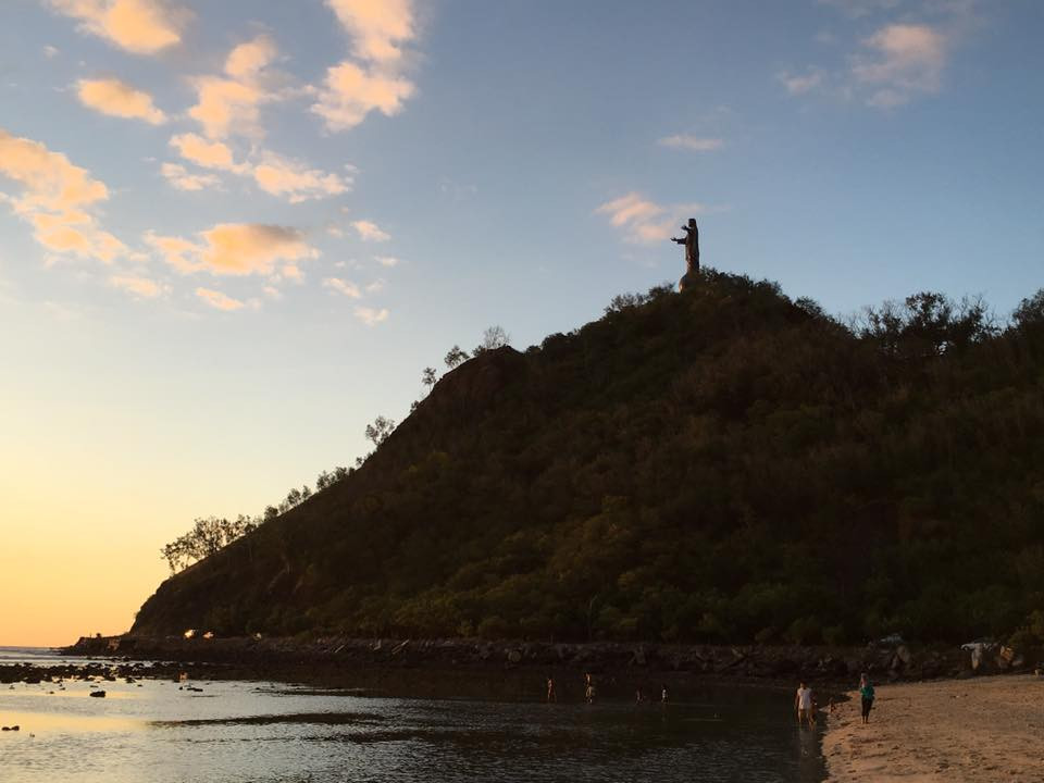 Tượng Chúa Jesu ở thủ đô Dili. Cũng giống như Philippines, Timor-Leste là nước có đa số người dân theo Công giáo. (Ảnh: PV/Vietnam+) 