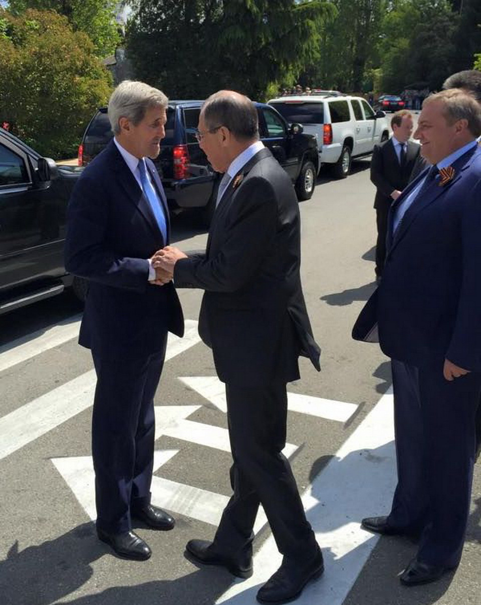 Chuyến thăm Moskva của Ngoại trưởng Mỹ diễn ra sau chuỗi các hoạt động rất thành công gây được tiếng vang lớn của Nga nhân ngày lễ kỷ niệm 70 năm chiến thắng phátxít. (Ảnh: Maria Zakharova)