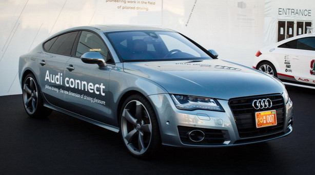 Mẫu xe tự lái, A7 của Audi.