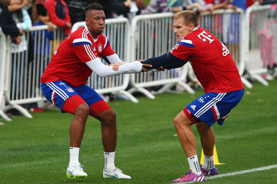 Bastuber bắt đầu quay trở lại luyện tập sau thời gian dài chấn thương (Nguồn: Fcb.de)