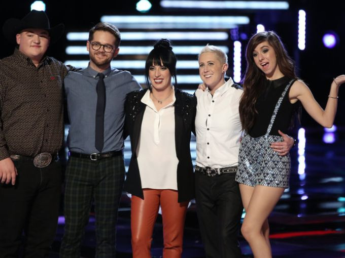 Christina Grimmie (ngoài cùng, bên phải) cùng những người bạn tại chương trình The Voice. (Nguồn: usatoday)