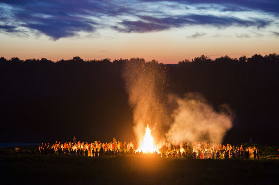 Lễ hội được tổ chức gần làng Okunevo. (Nguồn: Sputniknews)